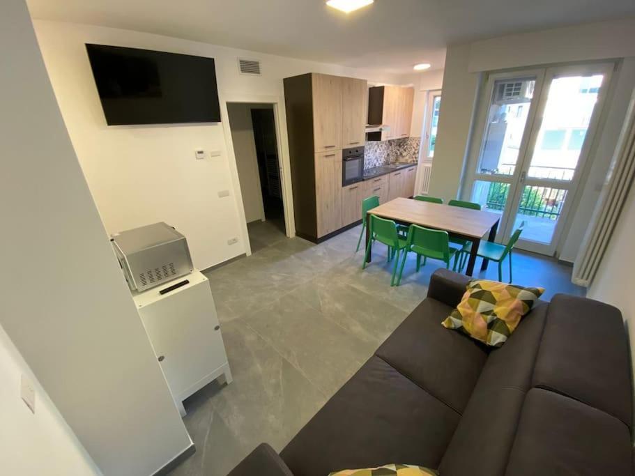 Casa Mattia Apartment Bellano Bagian luar foto